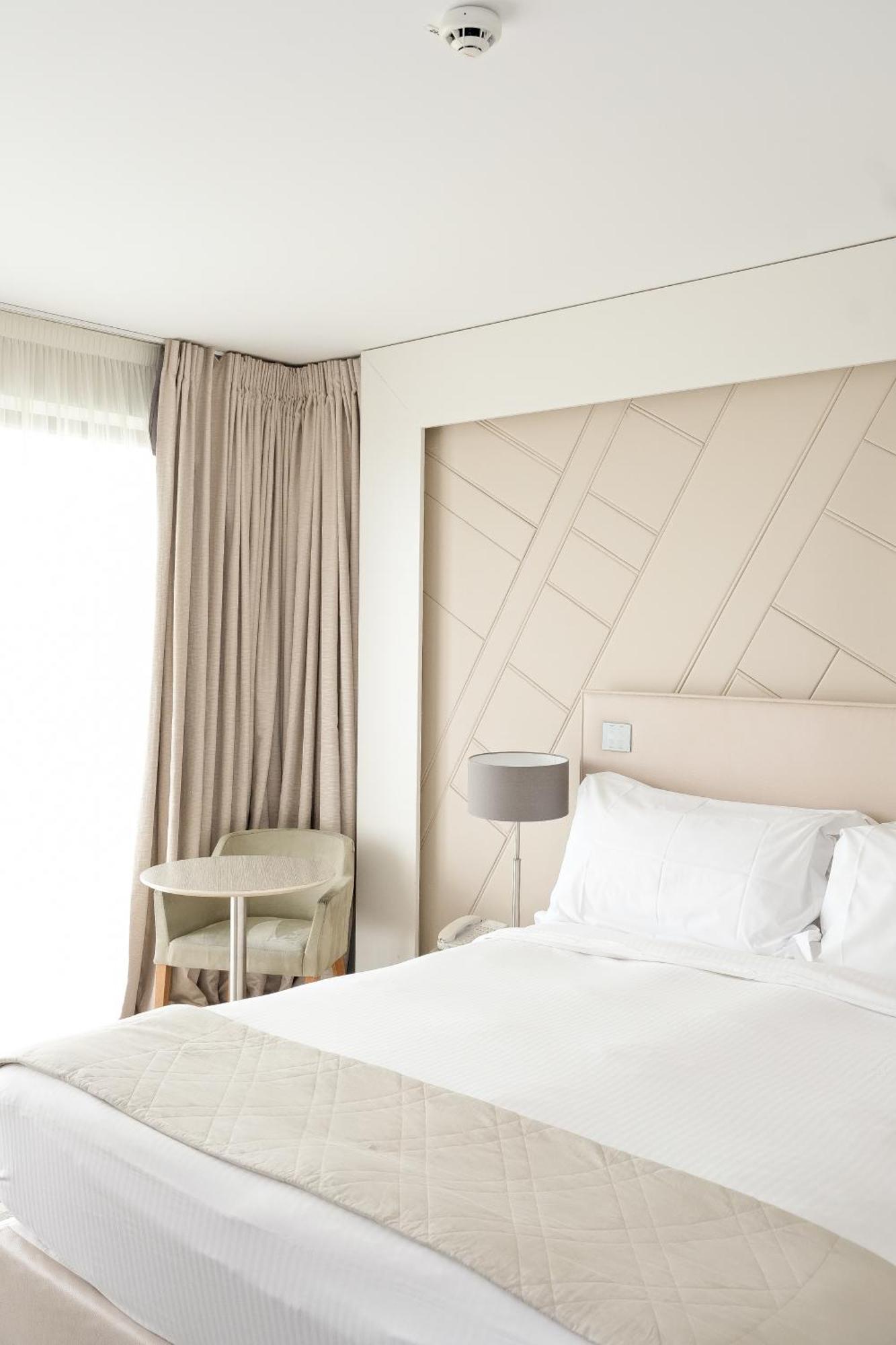 Hôtel&Spa Les Bains de Cabourg by Thalazur Exterior foto