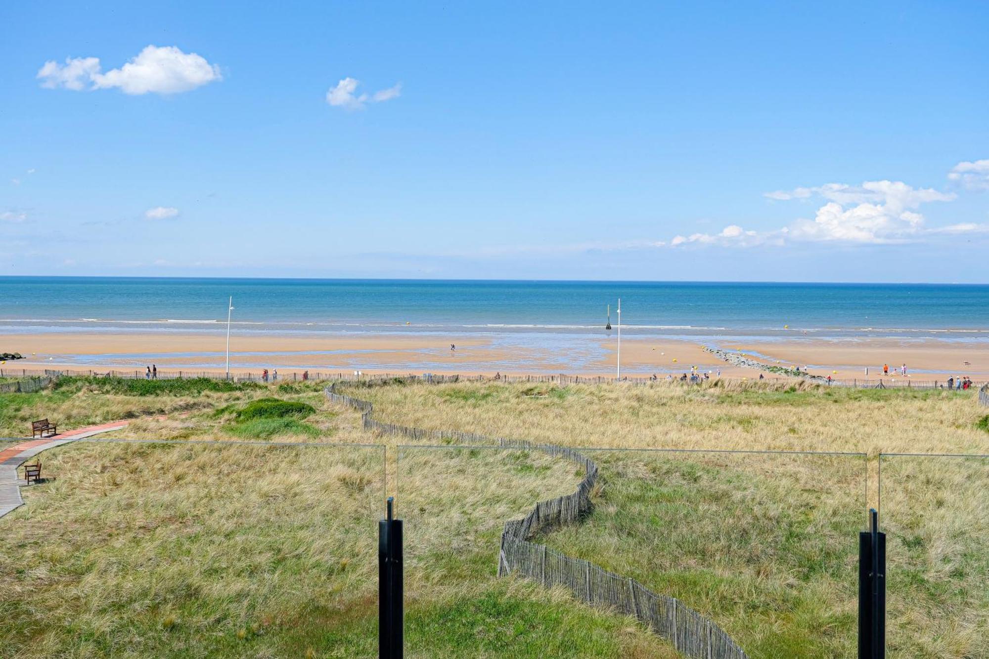 Hôtel&Spa Les Bains de Cabourg by Thalazur Exterior foto